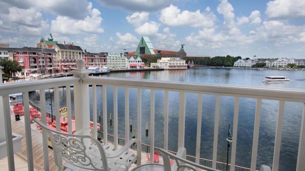 Disney'S Boardwalk Inn بحيرة بوينا فيستا المظهر الخارجي الصورة